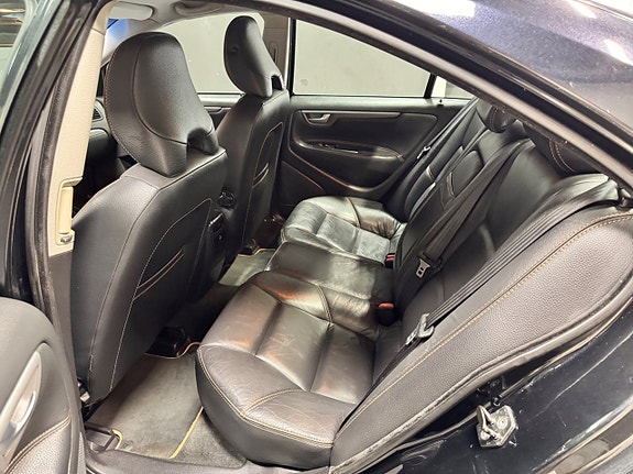Volvo S60 9 of 10