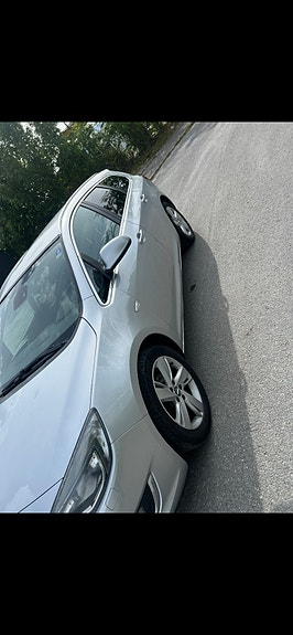 Opel Astra 3 of 6