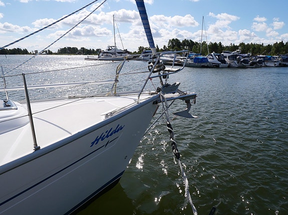 Bavaria 40 4 of 20