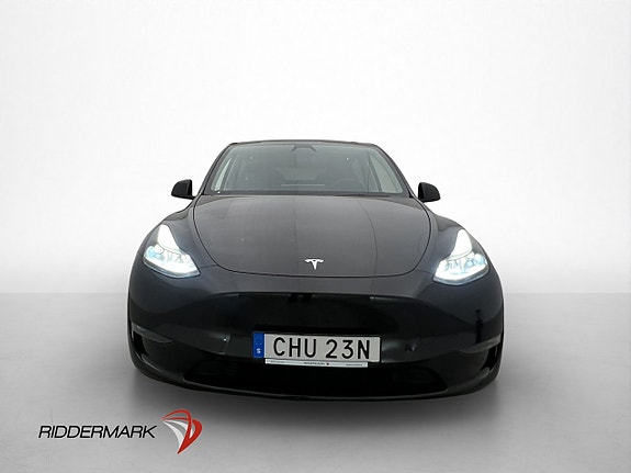 Tesla Model Y 3 of 30