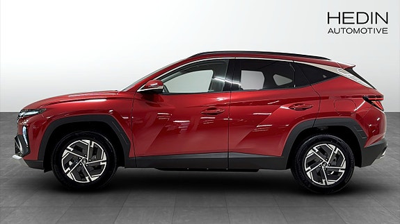 Hyundai Tucson 6 of 12