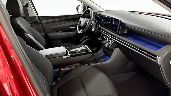 Hyundai Tucson 3 of 12