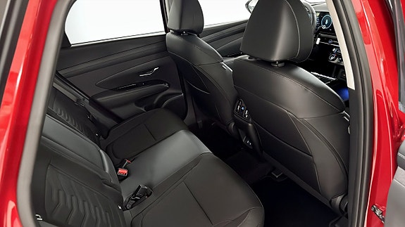 Hyundai Tucson 5 of 12