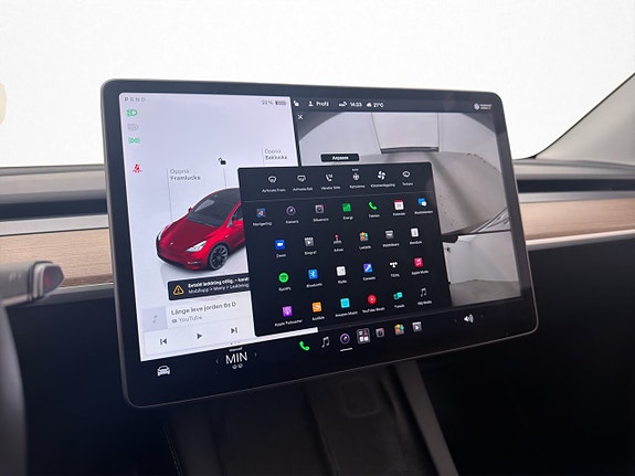 Tesla Model Y 19 of 30