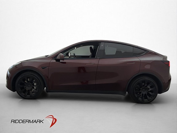 Tesla Model Y 5 of 30