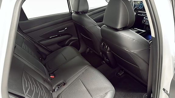 Hyundai Tucson 5 of 13