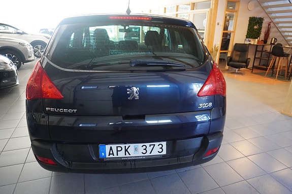 Peugeot 3008 4 of 7