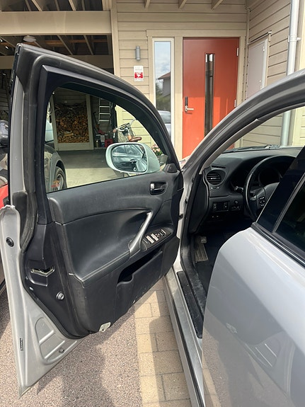Lexus IS250 11 of 20