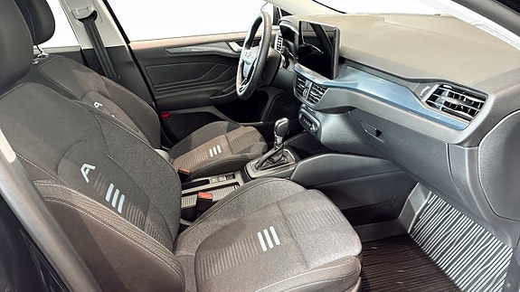 Ford Focus 3 of 9