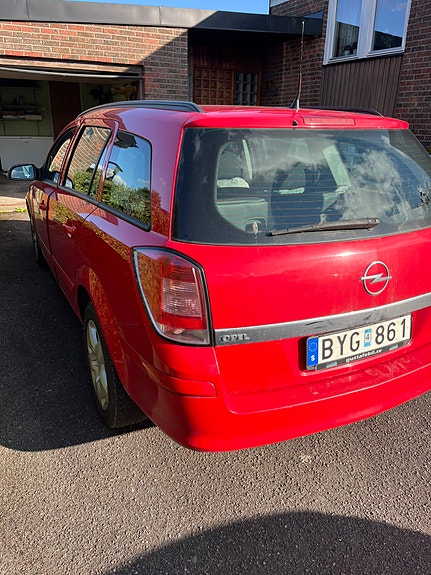 Opel Astra 4 of 4