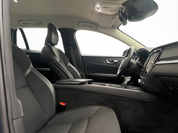 Volvo V60 24 of 30