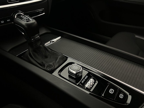 Volvo V60 22 of 30