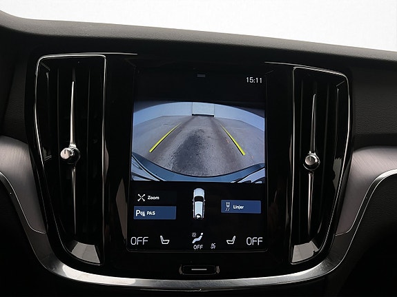 Volvo V60 14 of 30