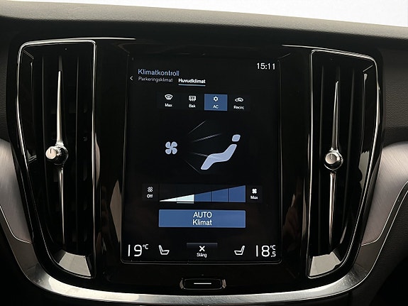 Volvo V60 19 of 30