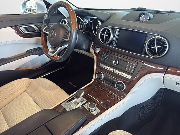 Mercedes-Benz SL500 14 of 22