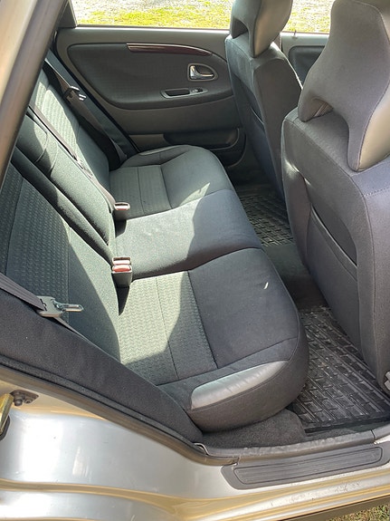 Volvo V40 5 of 7