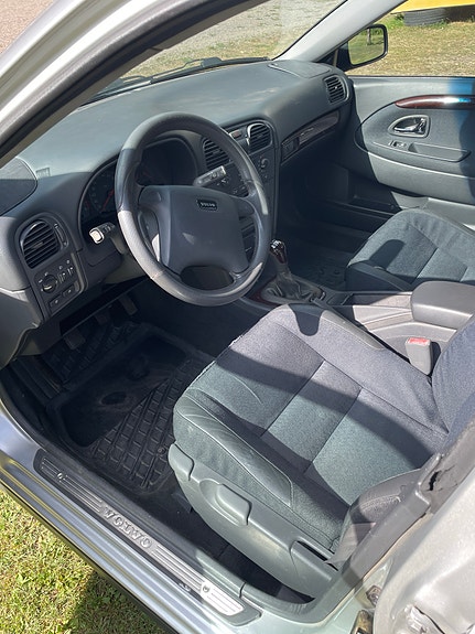 Volvo V40 6 of 7