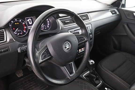 Skoda Rapid Spaceback 12 of 30