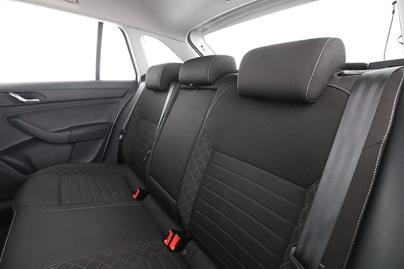 Skoda Rapid Spaceback 15 of 30