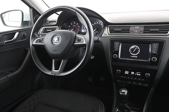 Skoda Rapid Spaceback 14 of 30