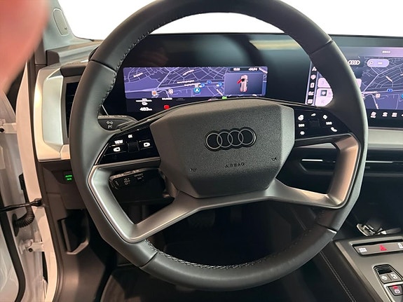 Audi Audi 10 of 26