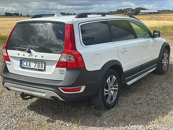 Volvo XC70 7 of 17
