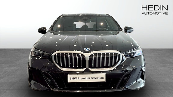 BMW 530e 8 of 9