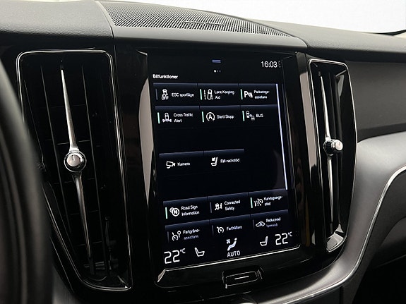 Volvo XC60 29 of 30