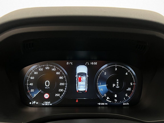 Volvo XC60 26 of 30