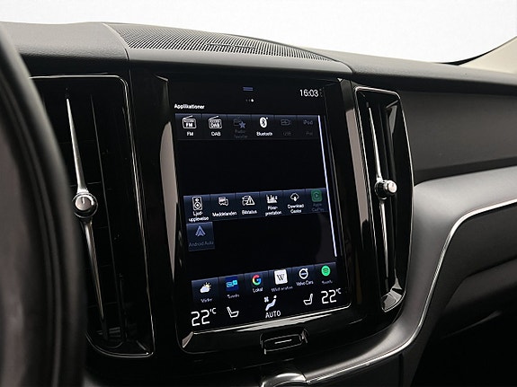 Volvo XC60 28 of 30