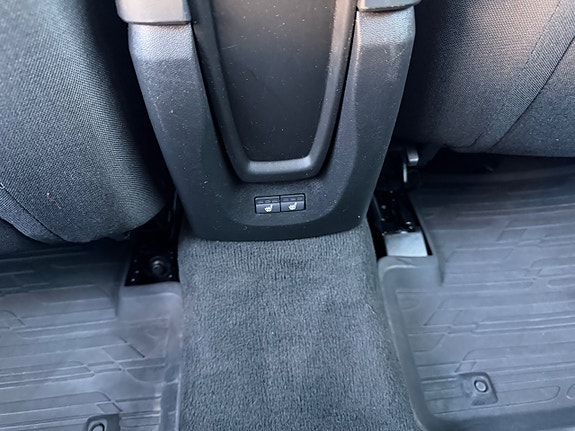 Volvo V40 21 of 26