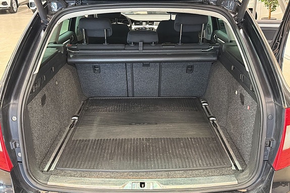 Skoda Superb 17 of 18