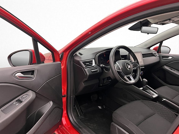 Renault Clio 10 of 25