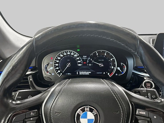 BMW 520d 14 of 18