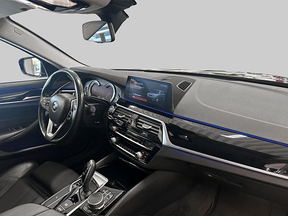 BMW 520d 9 of 18