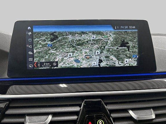 BMW 520d 15 of 18
