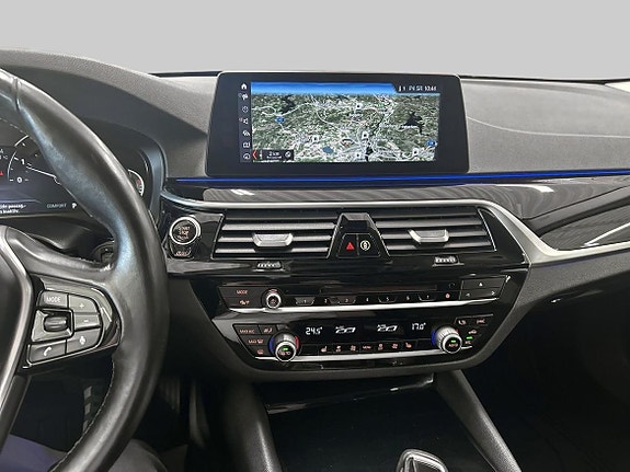 BMW 520d 16 of 18