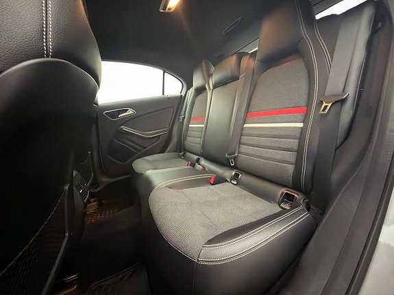 Mercedes-Benz A180 15 of 26