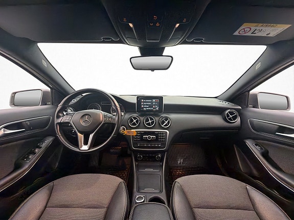 Mercedes-Benz A180 12 of 26