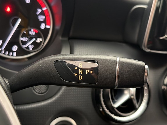Mercedes-Benz A180 24 of 26