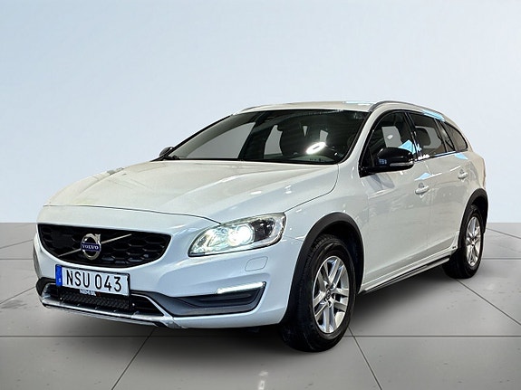 Volvo V60 Cross Country 20 of 20