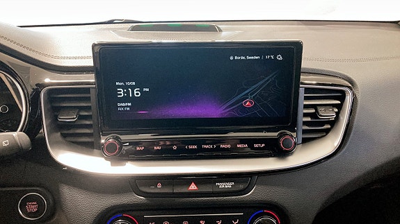 Kia Ceed 12 of 16