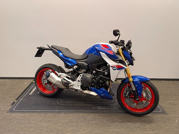 BMW F900R Style Sport 2 of 4