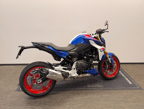 BMW F900R Style Sport 3 of 4