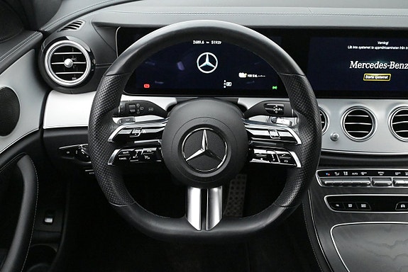 Mercedes-Benz E300 7 of 27