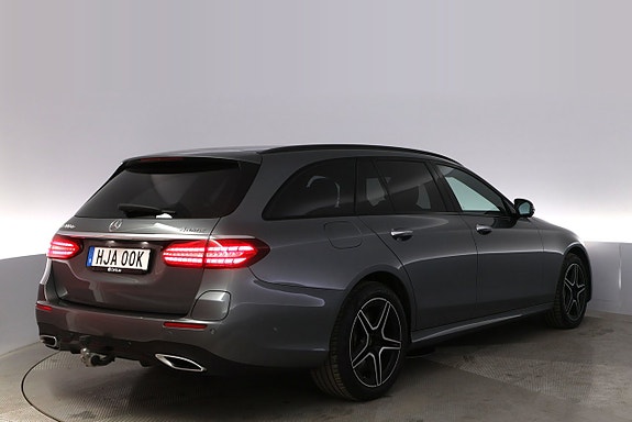 Mercedes-Benz E300 5 of 27