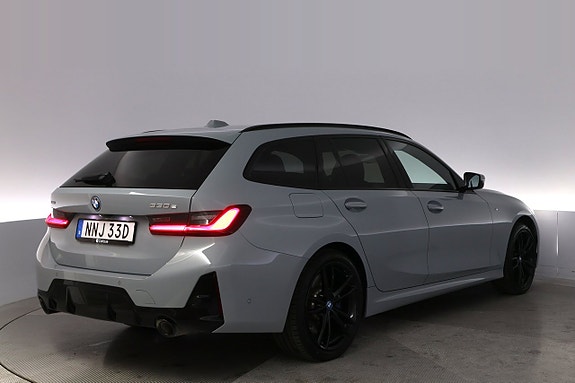 BMW 330e 5 of 27