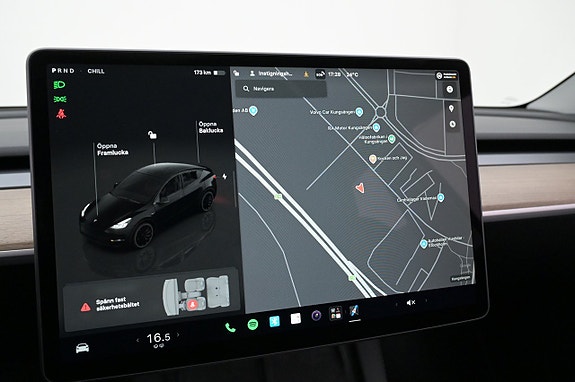 Tesla Model Y 19 of 27