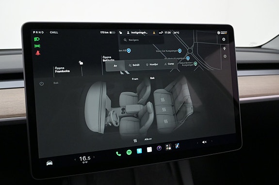 Tesla Model Y 21 of 27