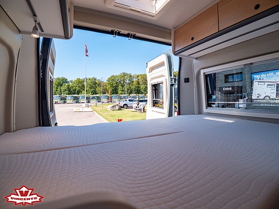 Sunlight Cliff 540 *3500kg *Under 6m *Solcell 10 of 18